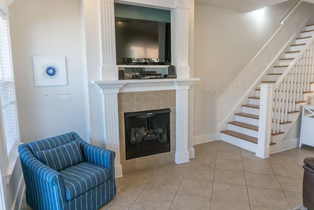 Miramar Beach Villa 114- Beach Therapy