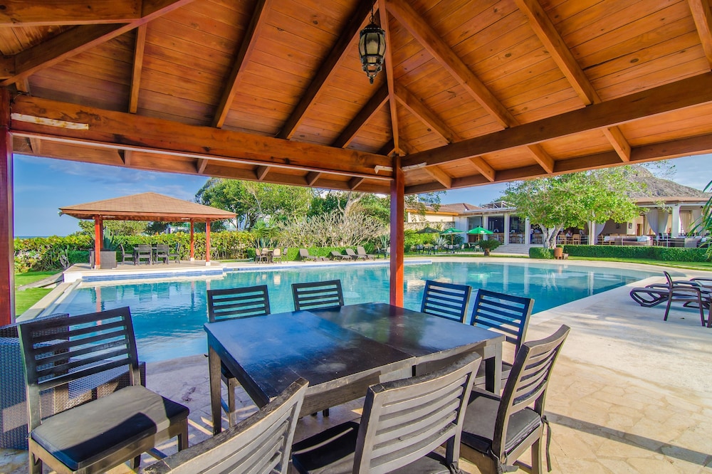 4 Bedroom Villa at Ocean Village