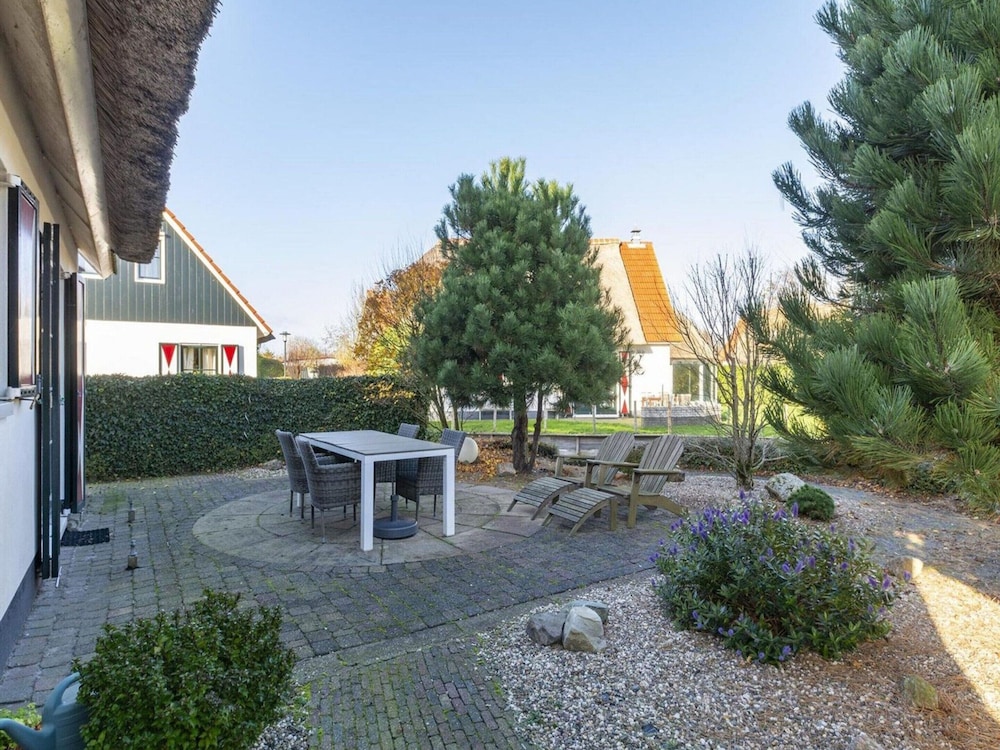 Dutch Beach Hideaway w/ Parking view 4