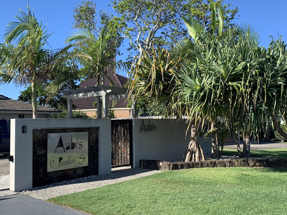 The Hide Byron Bay