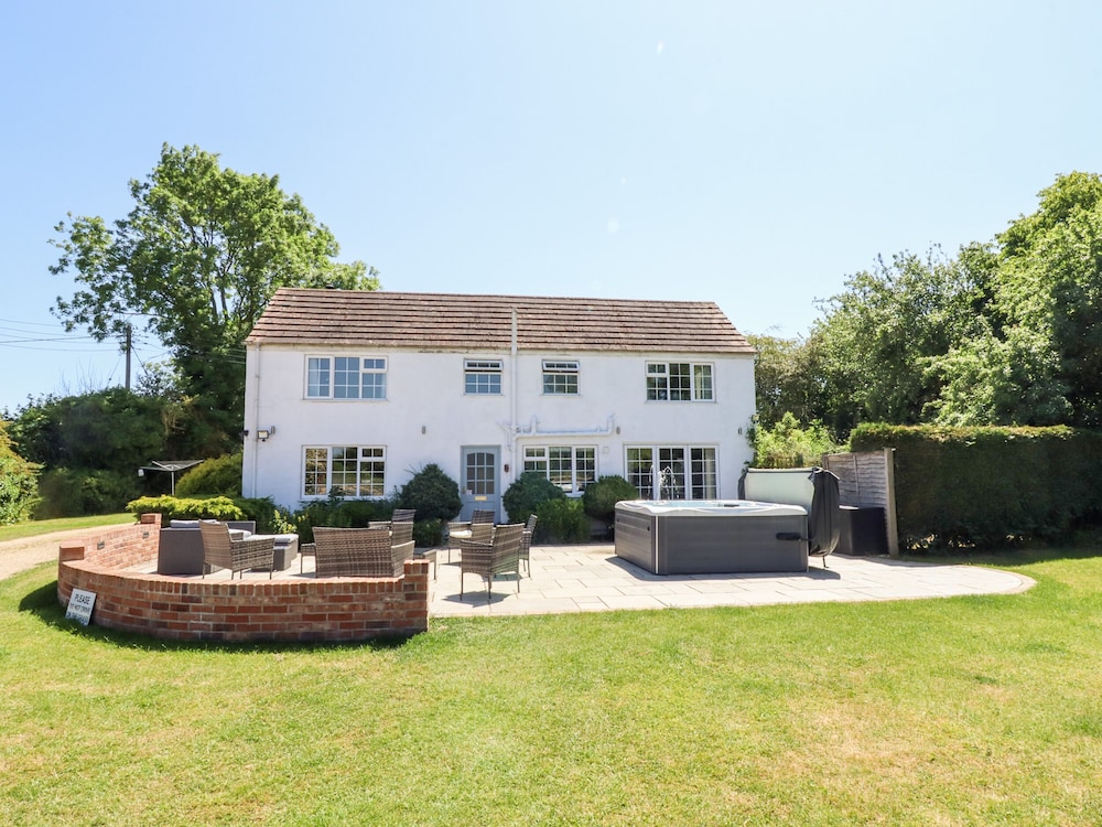 Holly Cottage