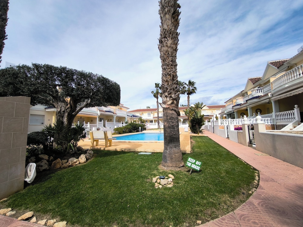 Bungalow Malibu Complex Doña Pepa- Rojales