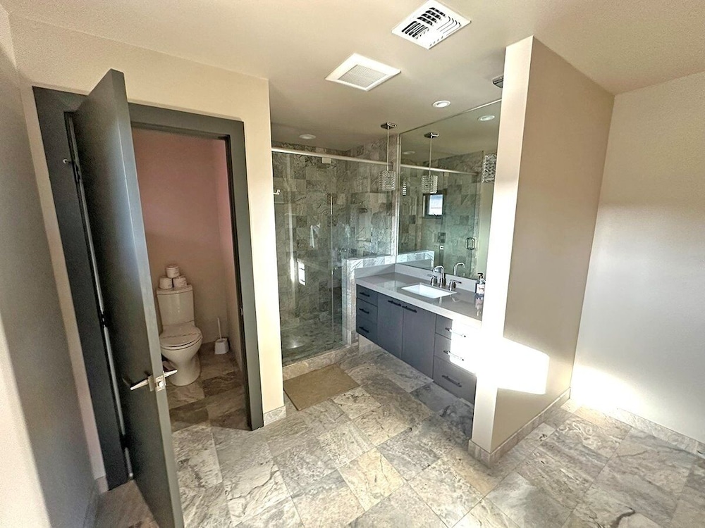 2030 Marconi Way 5 Bedroom Home