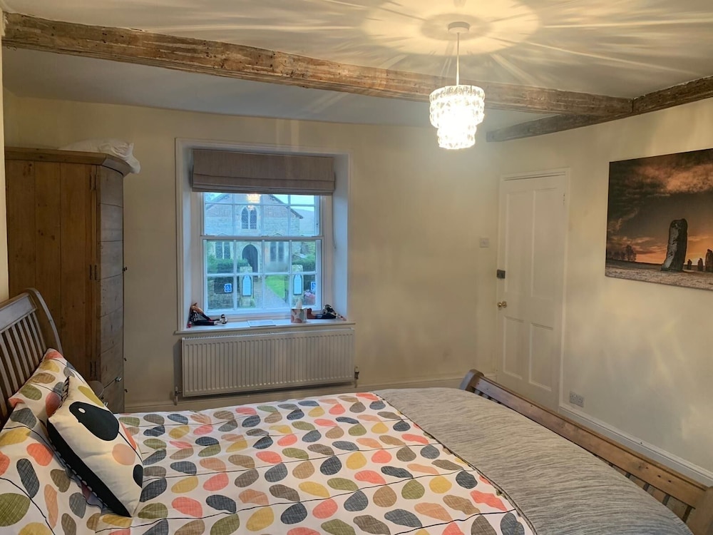 Marlborough Vacations - Silbury House - Property Image 7