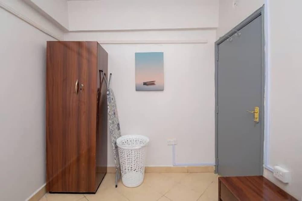 Lux Suites Bida Furnished Apartments