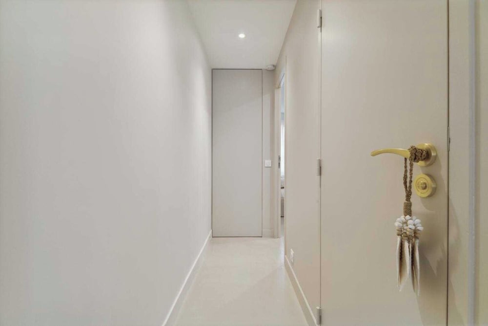 Chic 2br/4p Apartment - Saint-tropez Lices