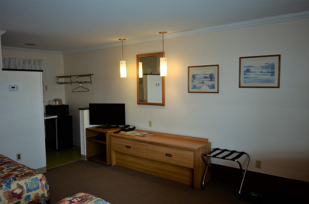 Budget Host Inn Iron Mountain