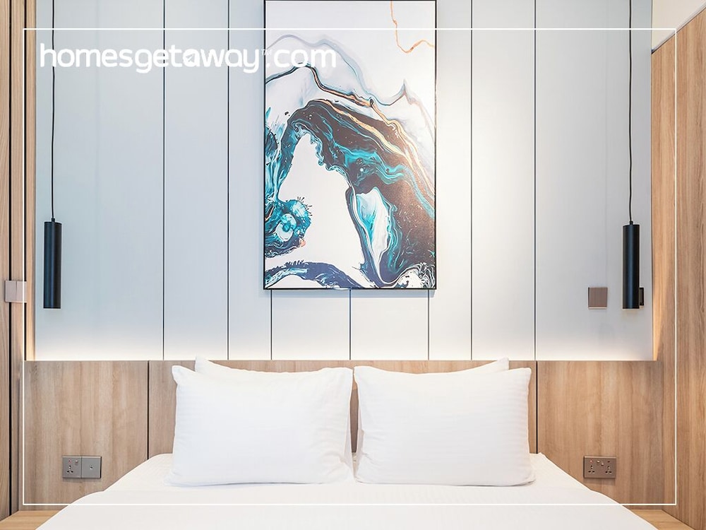Live in Luxury Studio at Urban Oasis Residences
