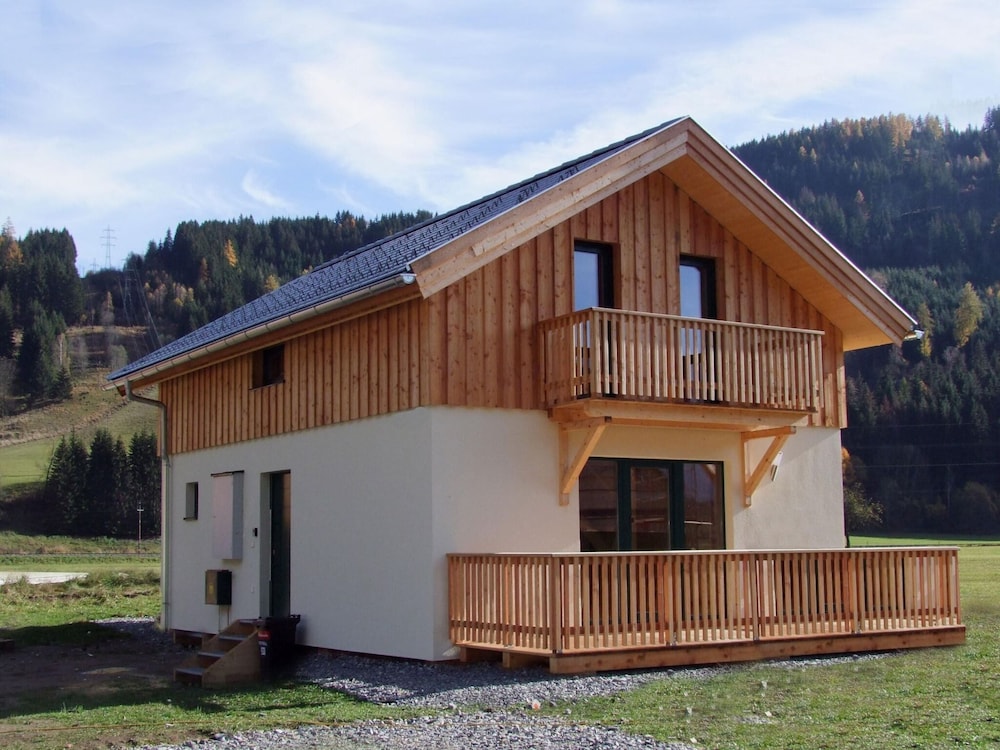 Spacious Chalet With IR Sauna and Whirlpool