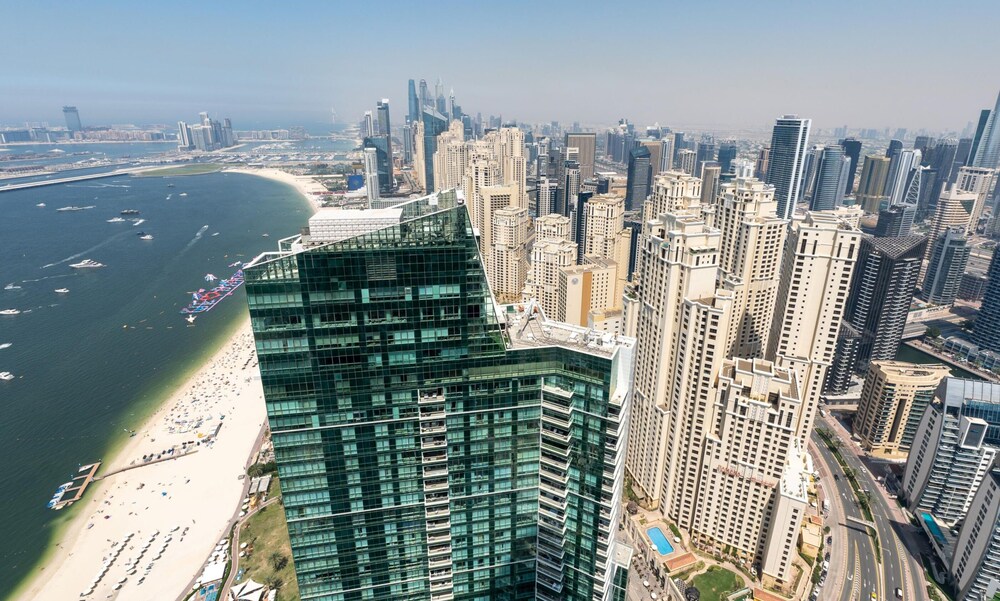 Modern 4BR M w Beach Access at Address JBR