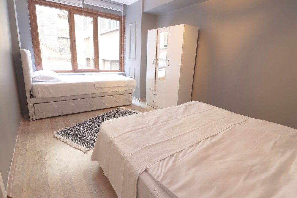 Karakoy VAV Suites