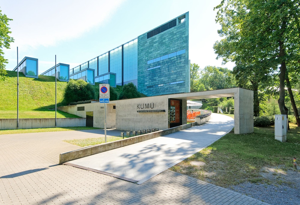 Tallinn Vacations - Harbor Black Pearl Apartments - Property Image 82