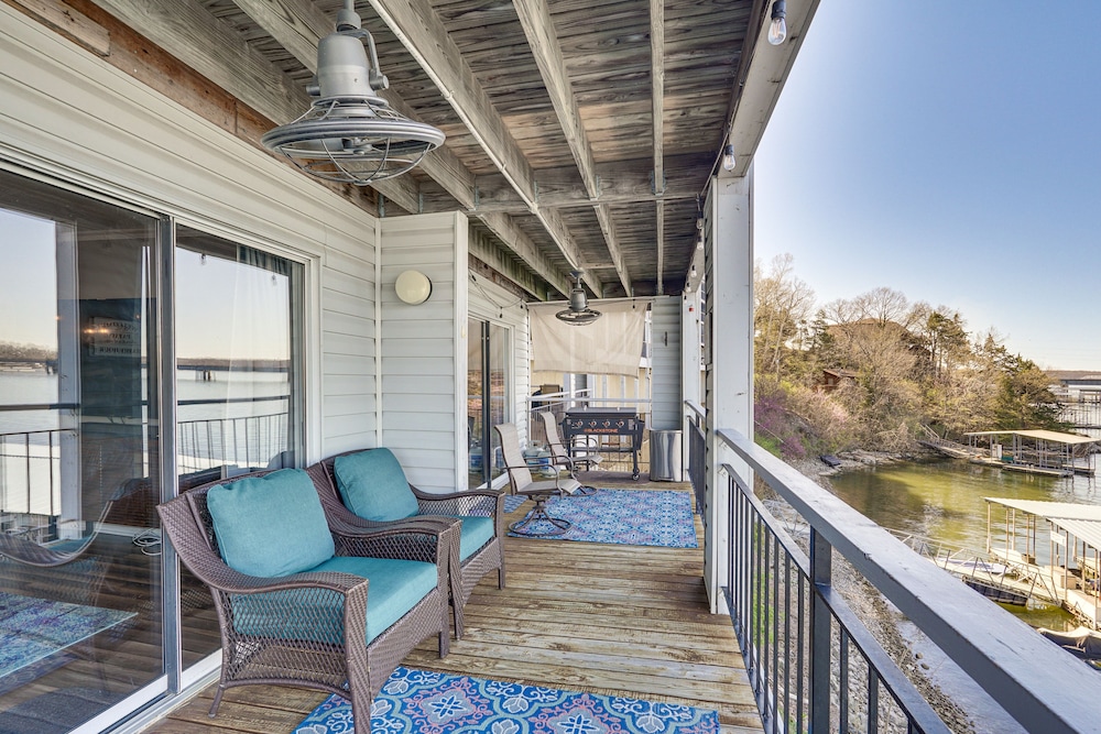 Lakefront Retreat w/ Community Pool in Osage Beach view 3