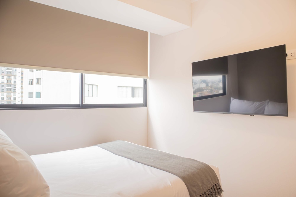 w Cozy Bright 2BR Stay in Barranco