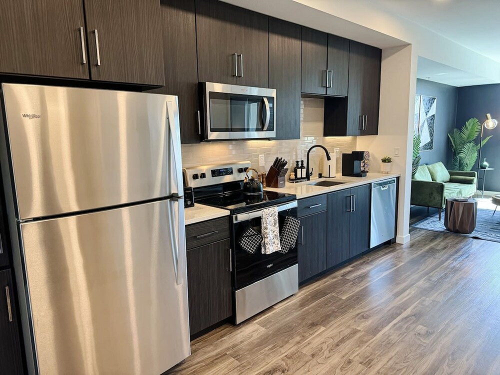 Trendy Mid-hollywood Home Dtla View Free Parking