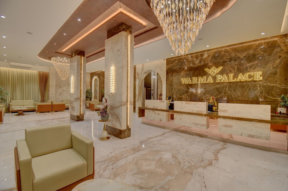 Hotel Warma Palace