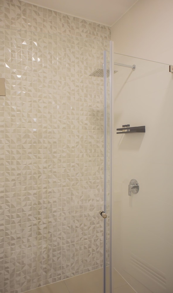 w Chic 2BR w Indoor Terrace in Miraflores