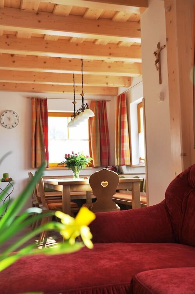 Sonnenchalets Mariapfarr