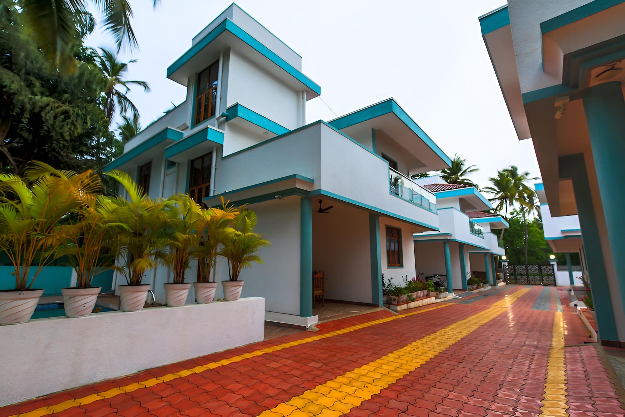 Meera Motels & Residency