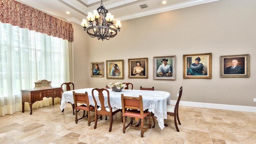 meeting & event spaces