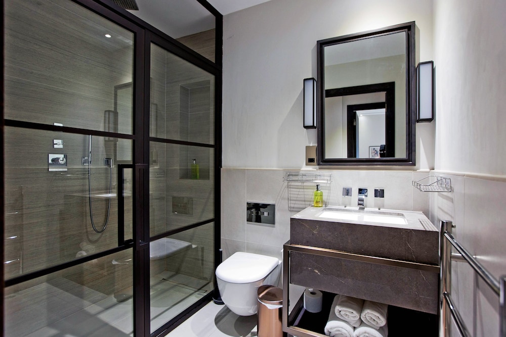 2-bed Executive Apt 518