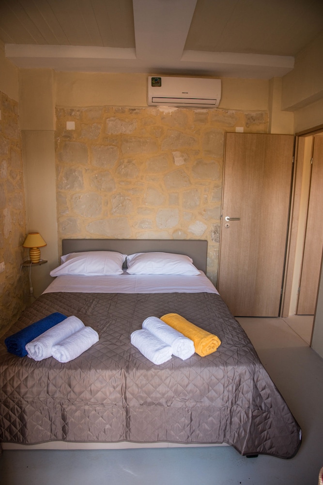 Uphoria Stone Villas