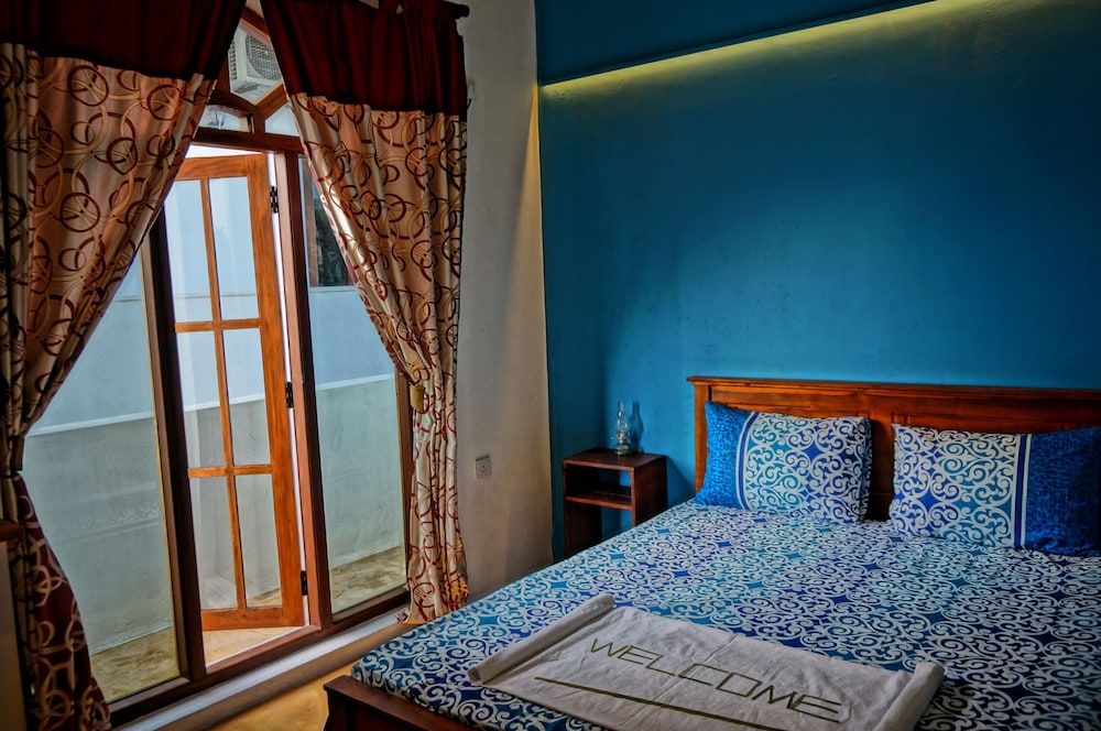 The Villa Negombo