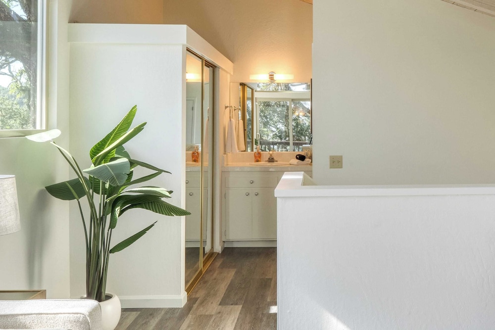 Sonoma Skyhouse by Avantstay Pool, Sauna, Hot Tub & Stunning Valley Views