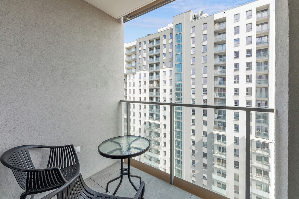 Horizon 122- Sea View by Grand Apartment