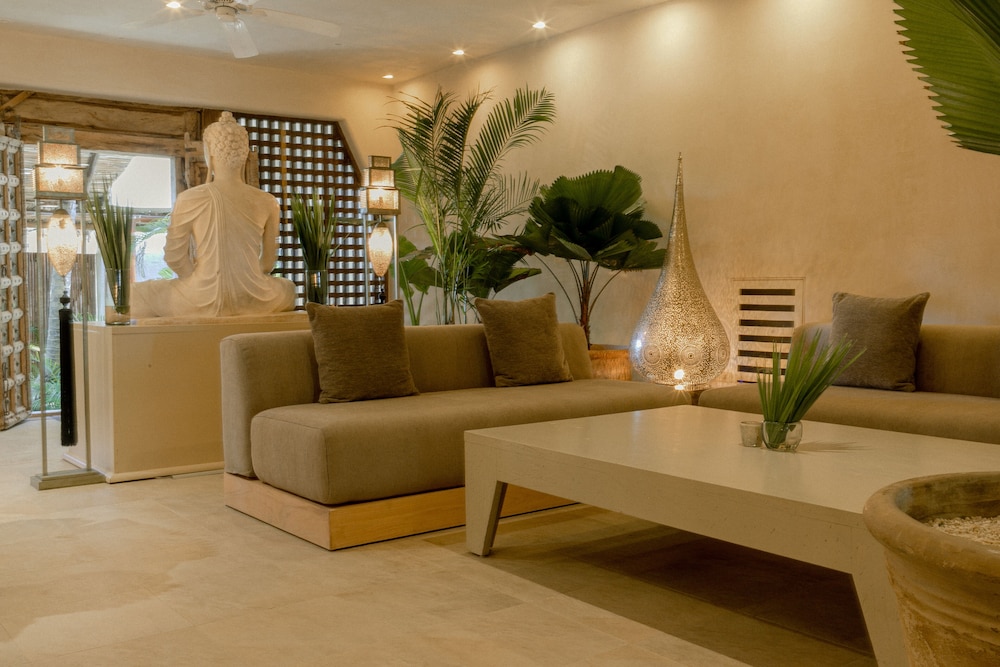 Jashita Hotel - Property Image 3