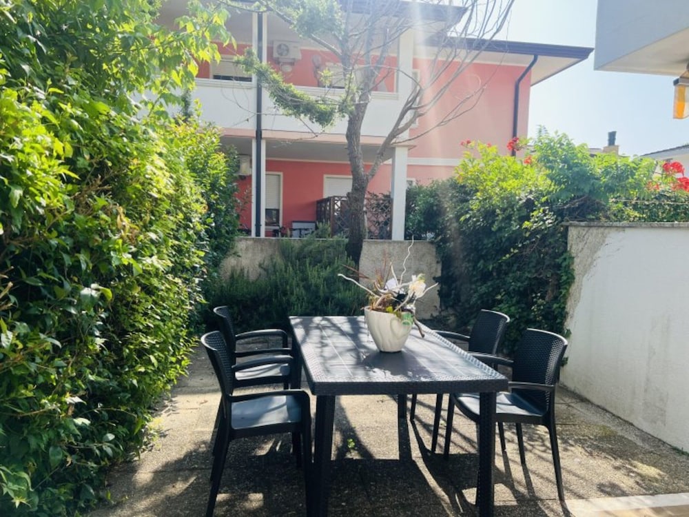 Dos Shoco Villa Ayo 34