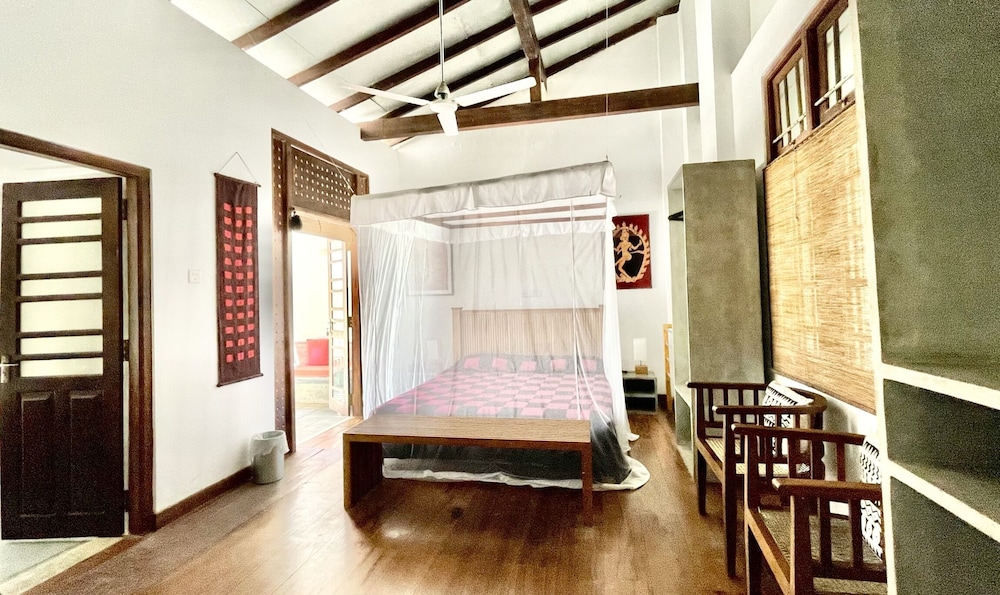 Isana Beach House