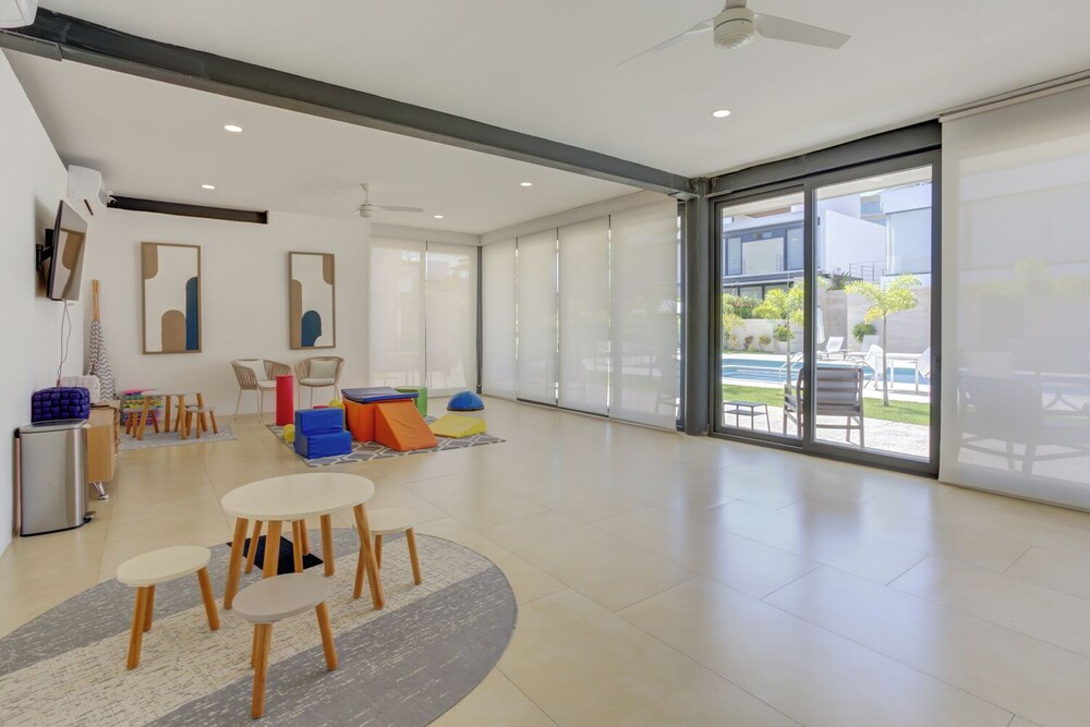 Vista Natura-Luxury Home Near the Beach