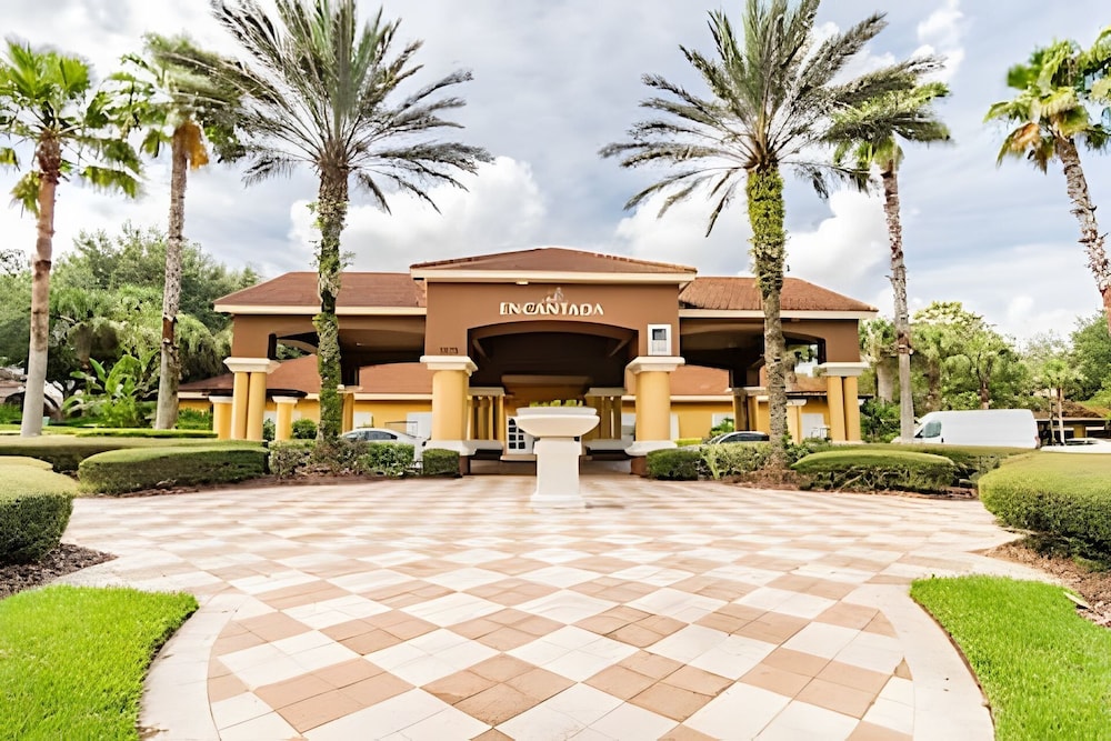 3bd/2.5ba Private Jacuzzi King Bed