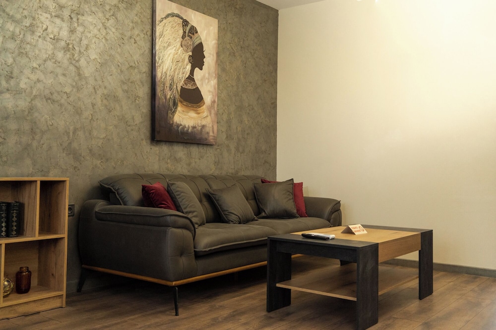 Apartment 8