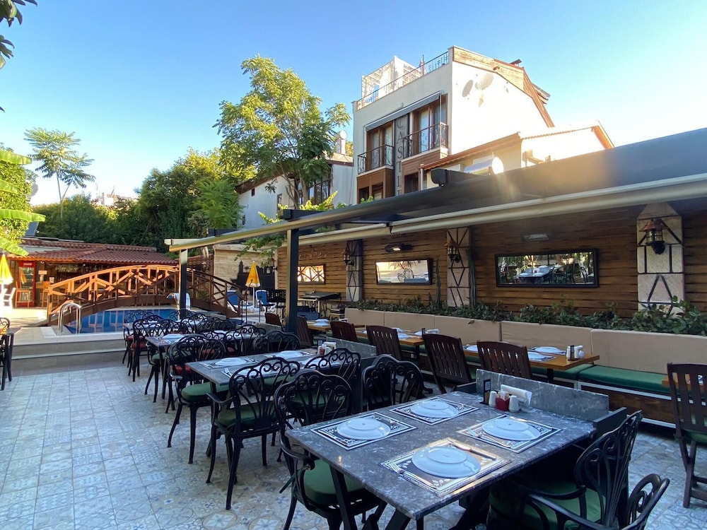 Castle Eski Şehir - Image 126