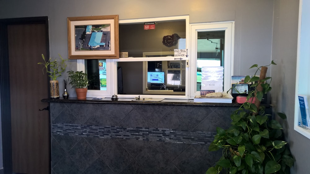 Economy Inn Motel