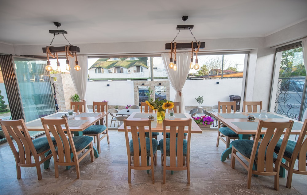 Thaya Rooms