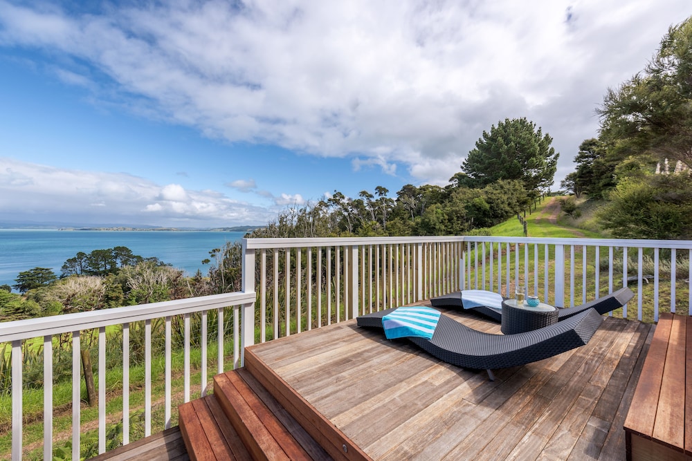 Woodside Bay Cottage