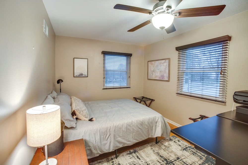Omaha Vacations - Updated Omaha Home w/ Patio Private Yard! - Property Image 27