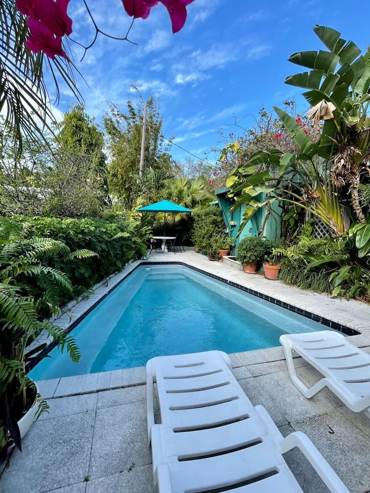 Bright Stylish Apt in Las Olas Blvd Victoria Park