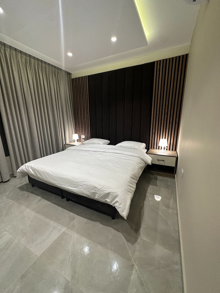 Charming Amman Apartment With Moern Amenities