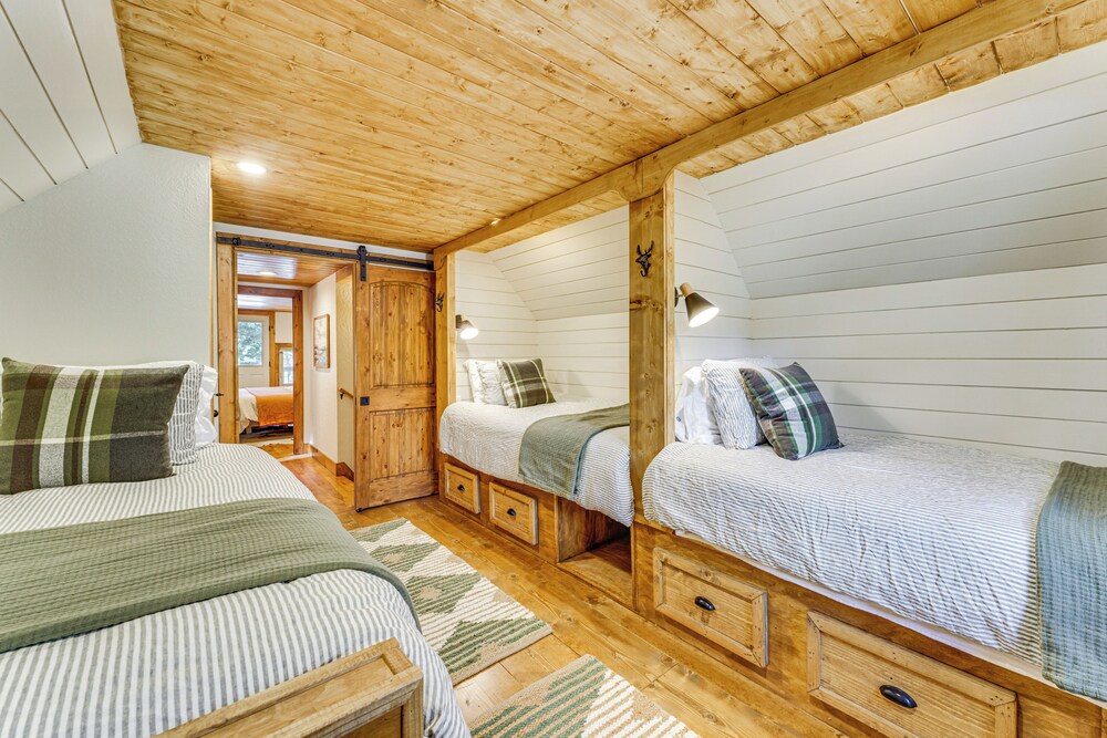 Hot Tub + Fireplace: Cozy Angel Fire A-frame Cabin
