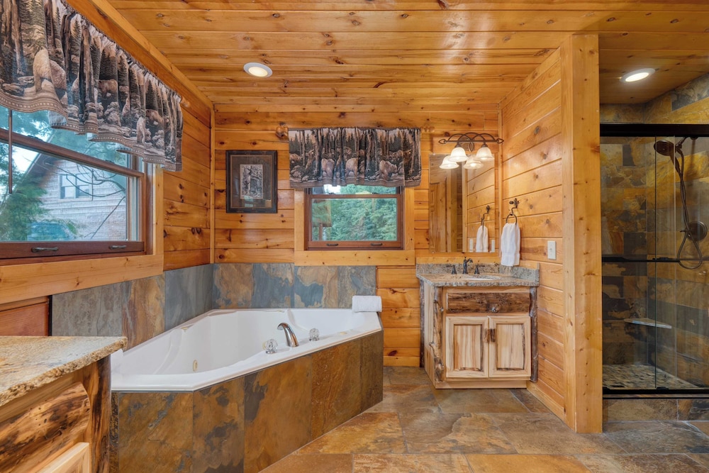 Sleeps 26, 2 Homes Theater Room, Game Room, Hot Tub, Smoky Mountain Views