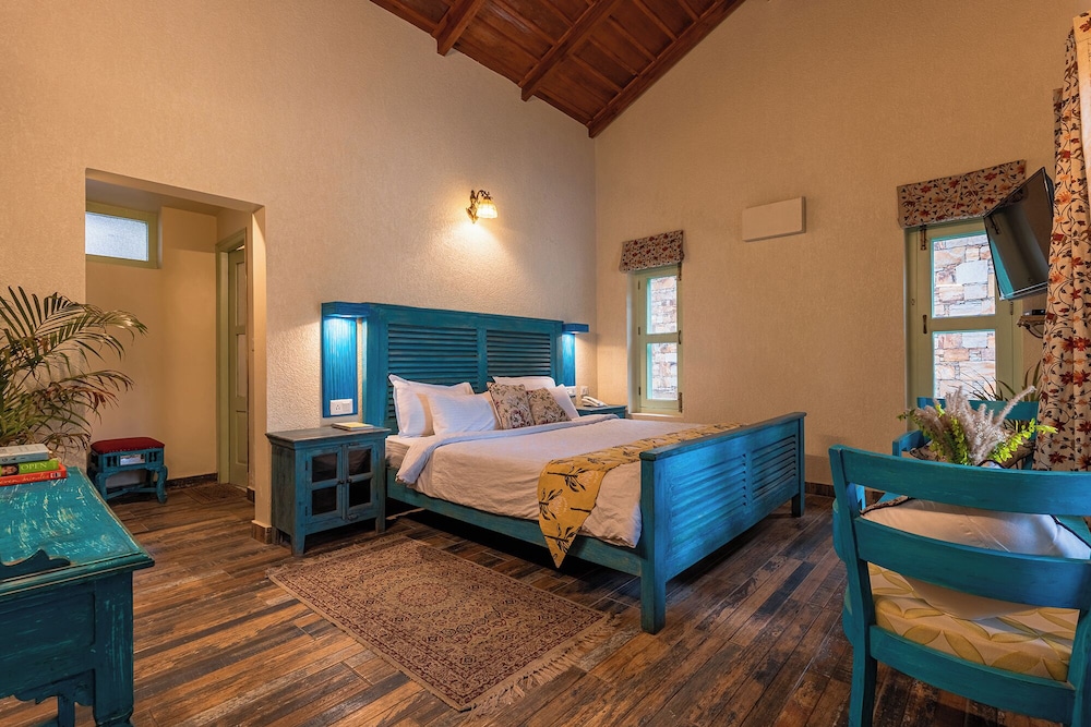 Echor Malusara Lakeview Retreat Bhimtal