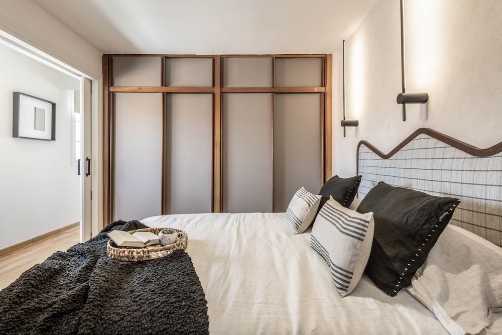 Minore - 1 Bedroom Penthouse and Terrace in Chueca