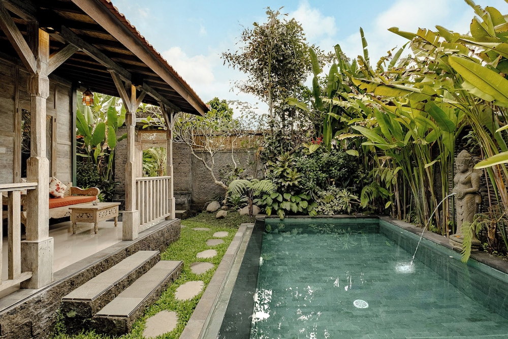 Kumala Ubud Villa