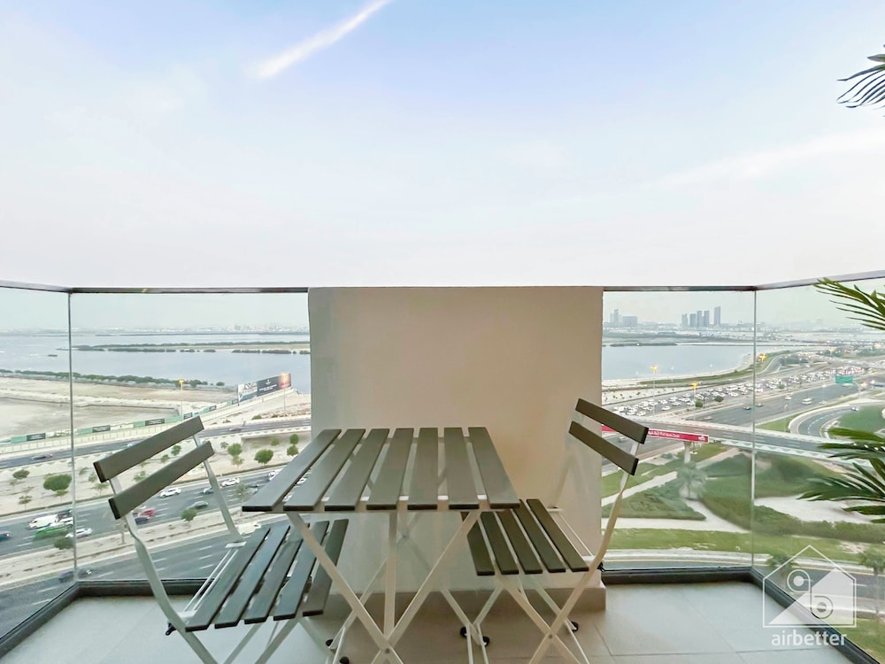 Gorgeous 1B Apt With Balcony in Azizi Fawad