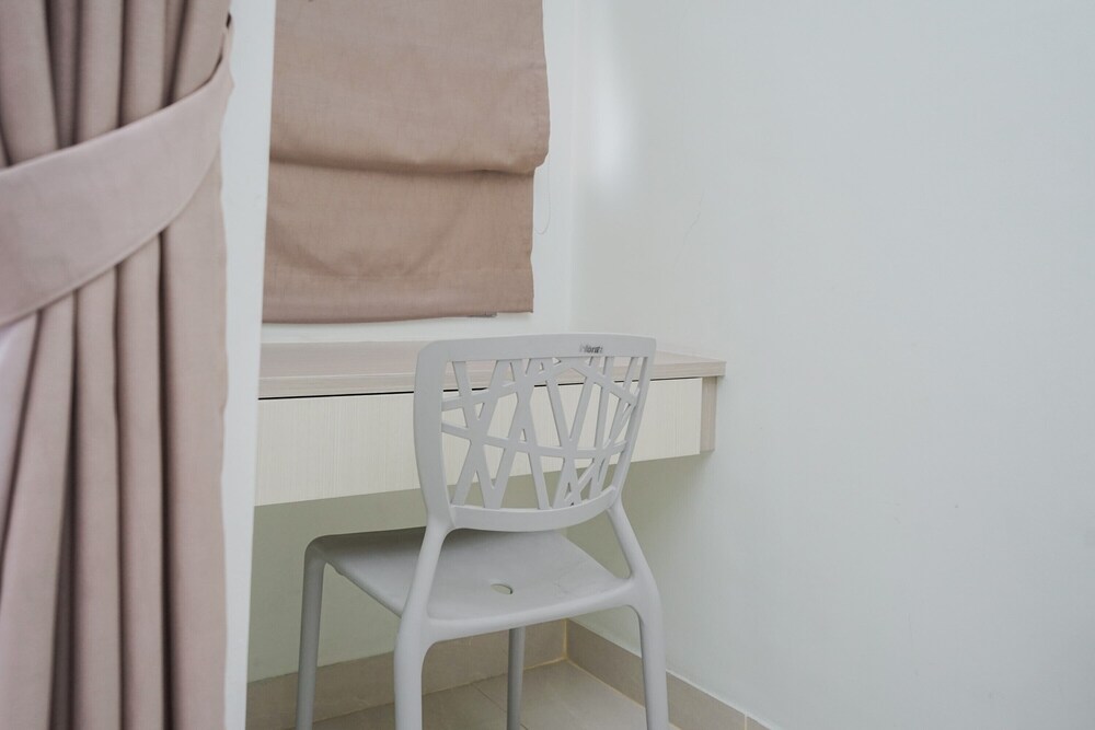 Comfort and Nice Studio Apartment at Springwood Residence