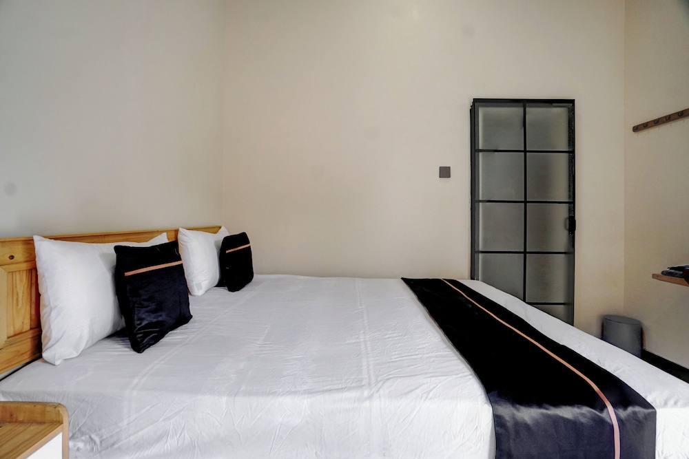 OYO 94924 Cidu Homestay Syariah